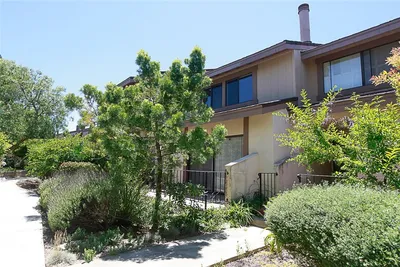 28116 Ridgepoint Court