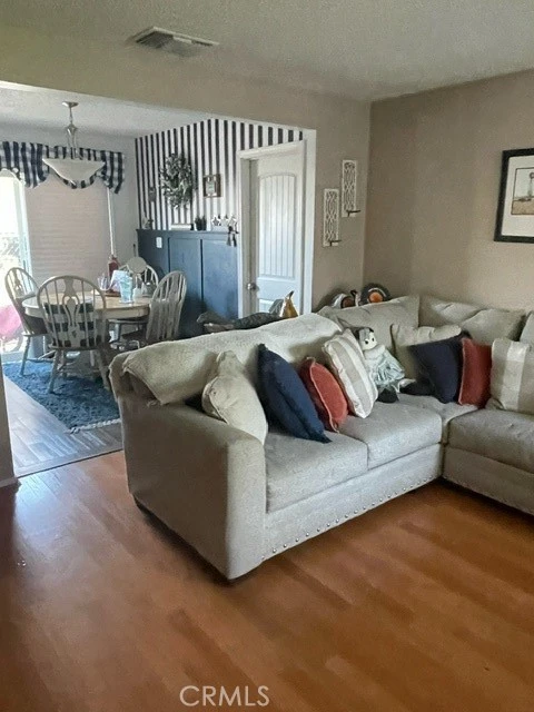 Interior 2