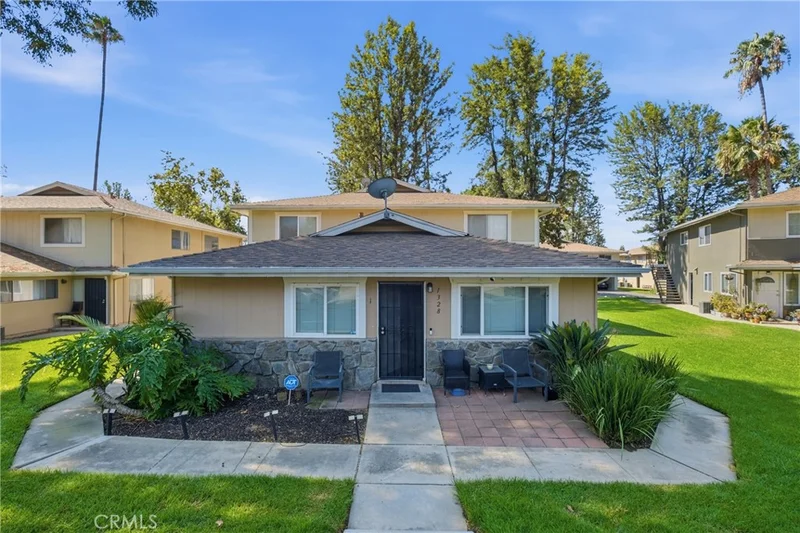 1328 Primrose Street 4