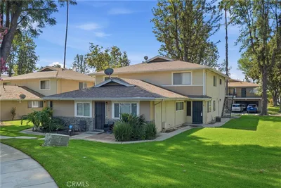 1328 Primrose Street 4 photo 2