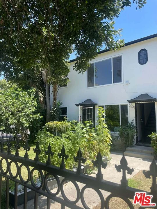 5310 Loma Linda Avenue 10