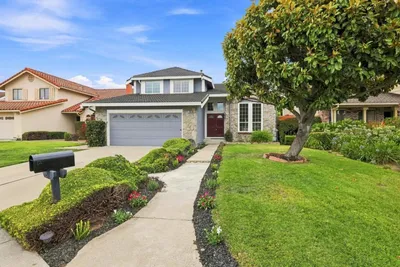 1169 Ramblewood Way