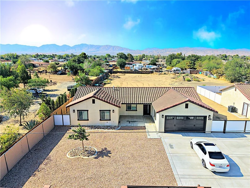 9256 E Avenue R-14 E