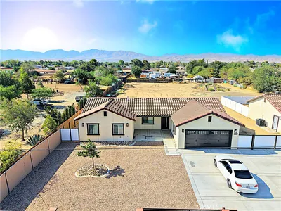9256 E Avenue R-14 E
