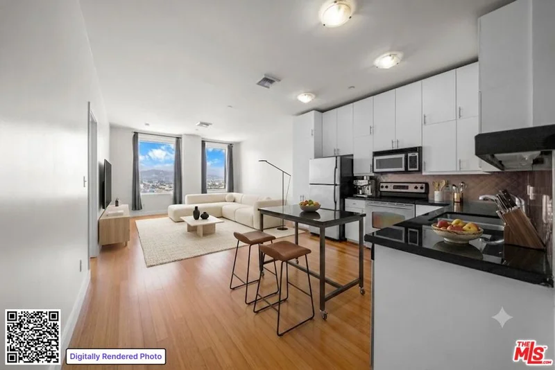 3810 Wilshire Boulevard 1801 photo 2