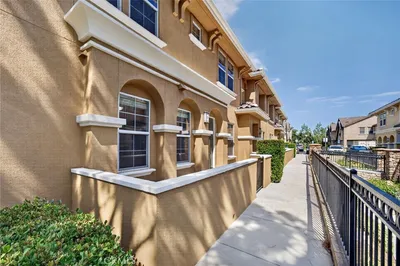 1654 Heywood