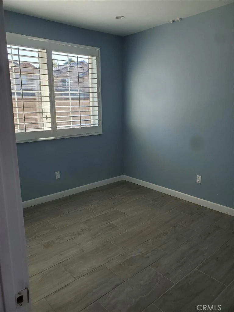 Interior 4