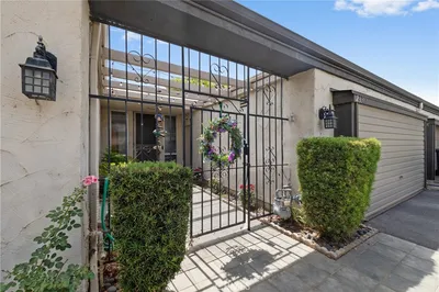 28317 Paseo Grande