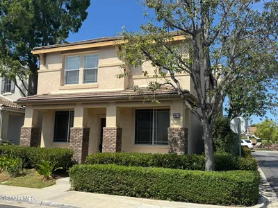 2493 Aurora Lane photo 2