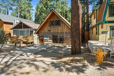 43050 Sunset Drive photo 2
