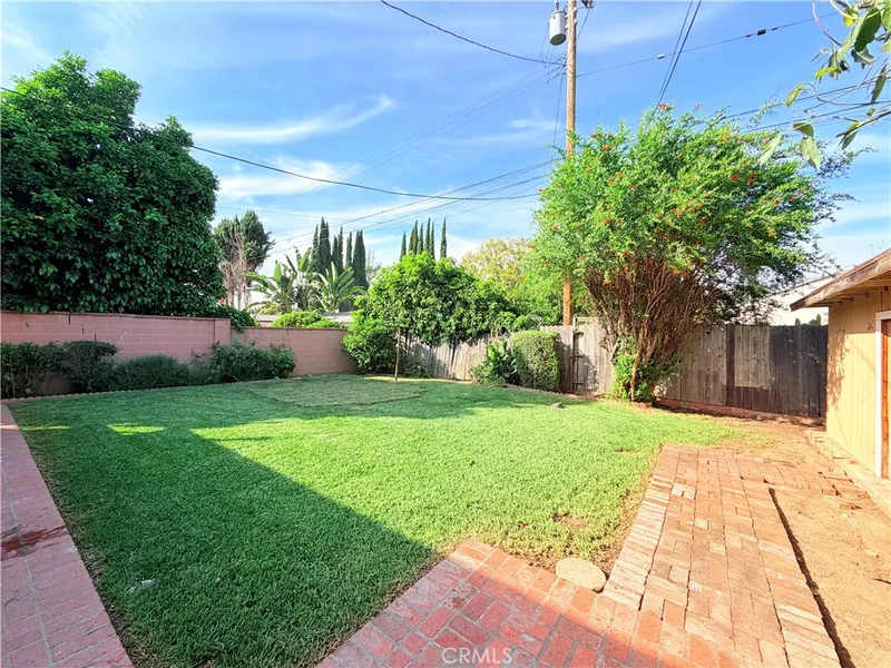 15459 Three Palms photo 2