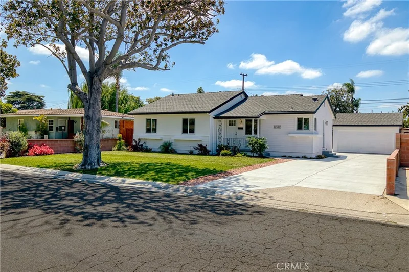 Photo 2 of 12142 Stanford Avenue