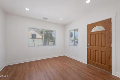 121 S Lotus Avenue