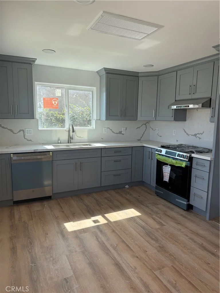 16607 Lucia Lane photo 2