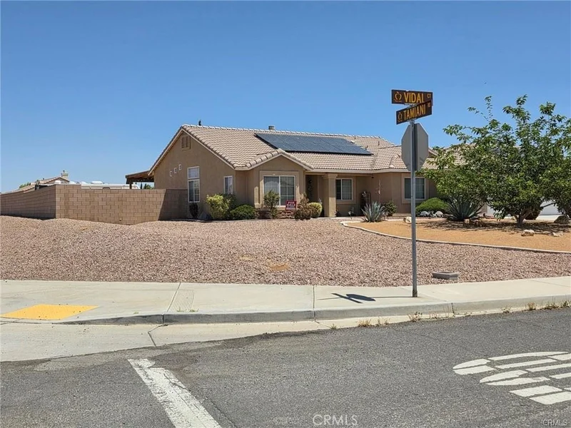 21224 Vidal Court photo 2