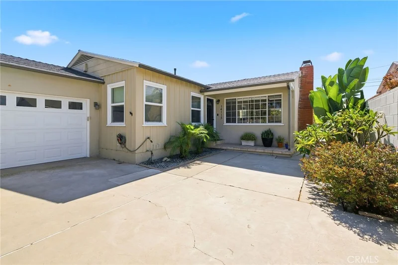 14115 Judah Avenue photo 2