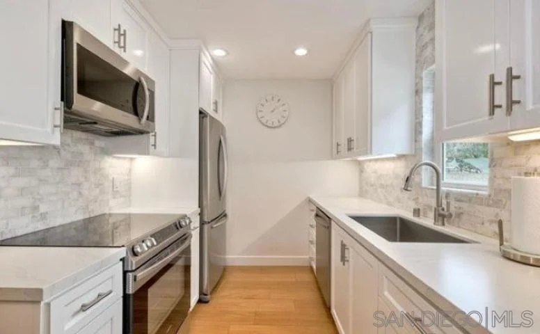 Photo 2 of 1174 Locust Street