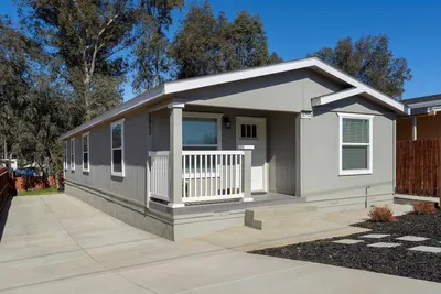 18374 Oleander Avenue
