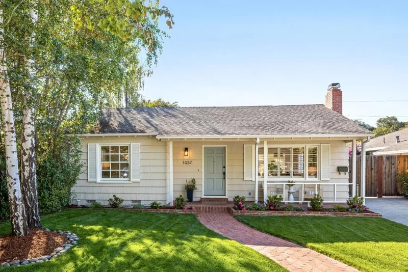 1037 Sonoma Avenue