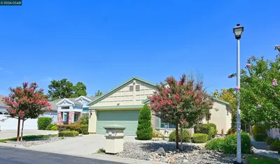 310 Winesap Dr. photo 2