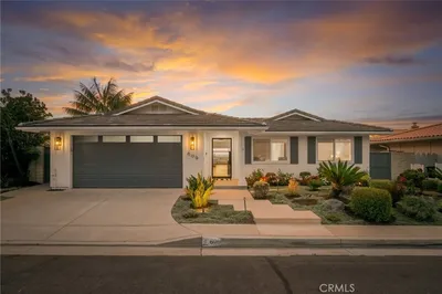 609 Avenida Teresa