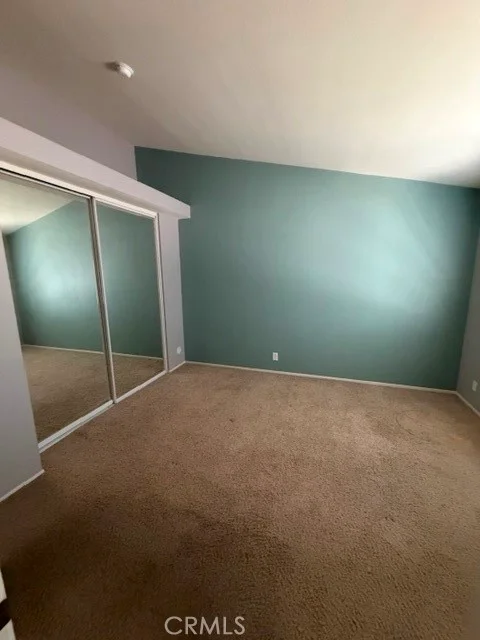 23330 Dover photo 2