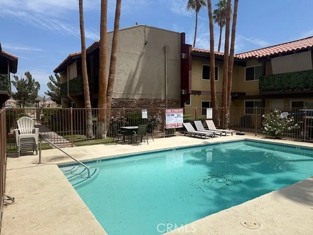 51025 Ave Martinez 23
