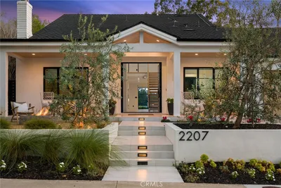 2207 Port Harwick