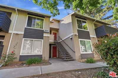 2511 Easton Place 48