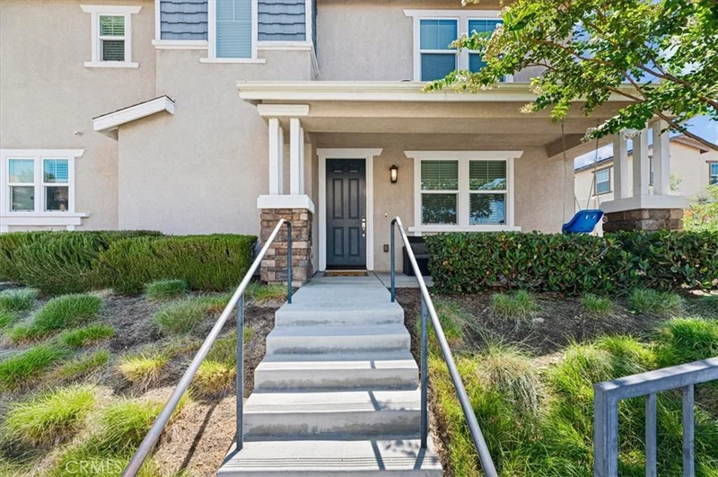 Photo 2 of 4022 Boulder Drive