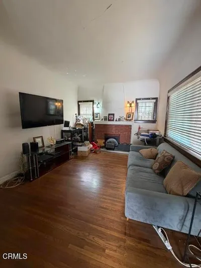 2921 Illinois Avenue photo 2