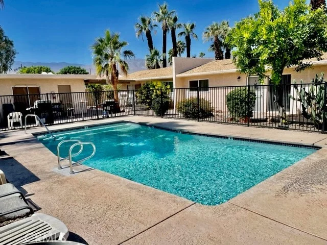 73740 Santa Rosa Way 6 photo 2