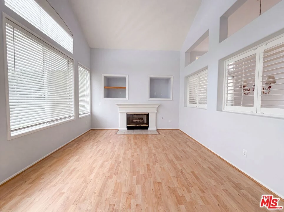 Interior 2