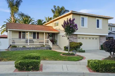 495 London Drive