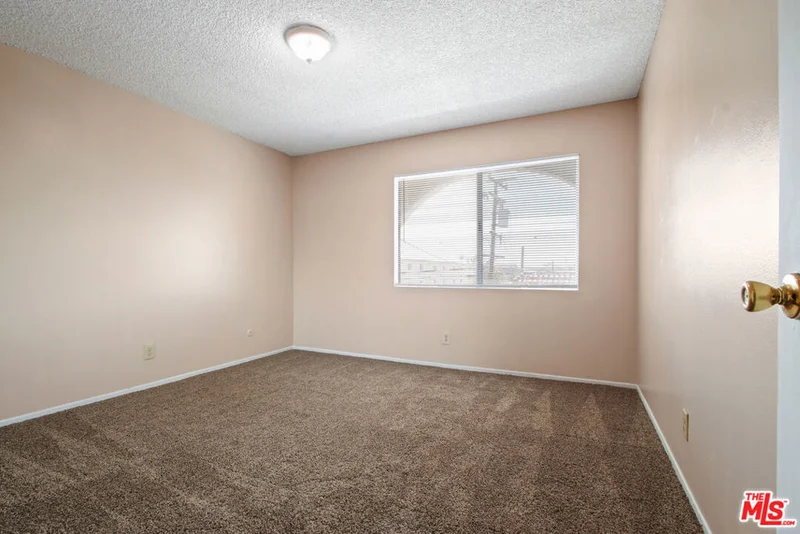 14108 Doty Avenue 38