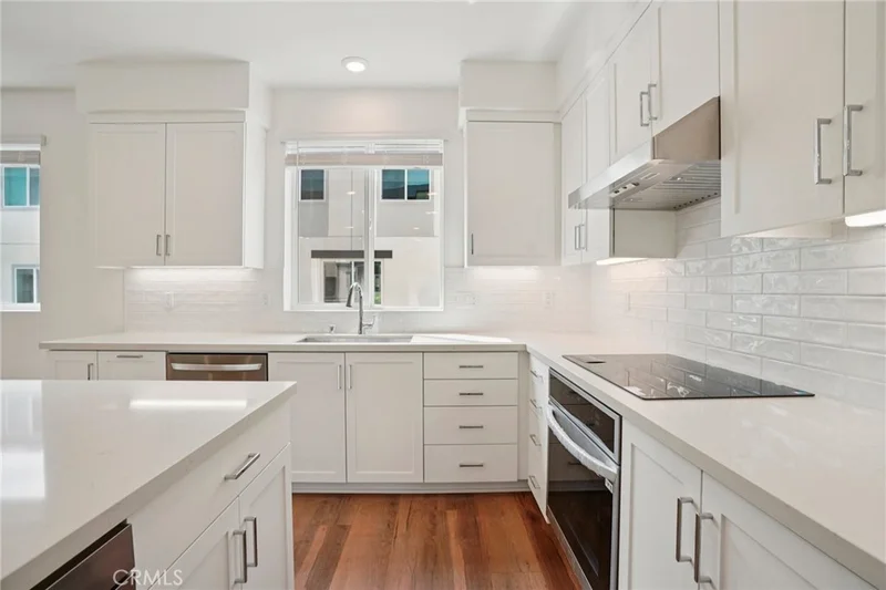 Photo 2 of 1675 Coral Sea Lane