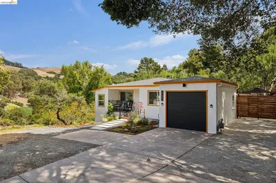 6067 Dimm Way photo 2