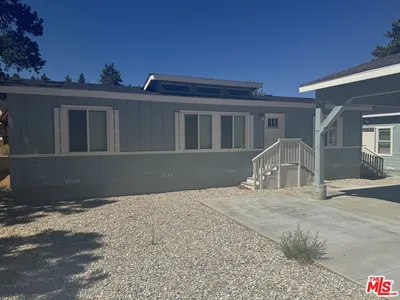 1336 La Crescenta Drive 2 photo 2