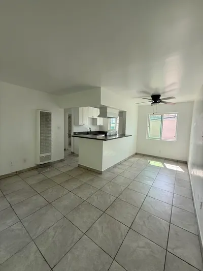 12217 223rd Street 4 photo 2