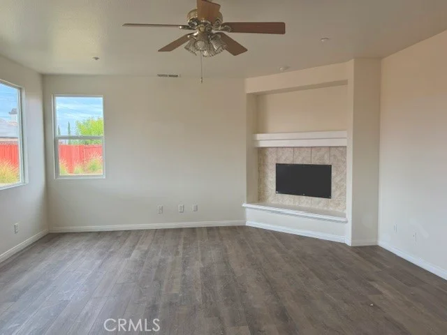 19131 Camassia Court photo 2