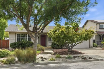 6572 Hidden Creek Drive