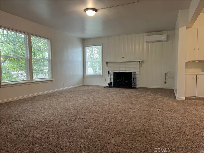 500 N Los Robles Avenue 6 photo 2