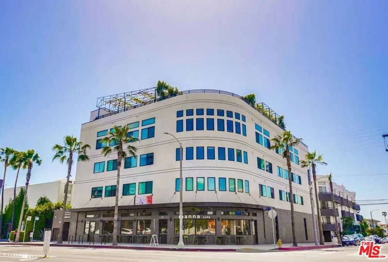 105 S Fairfax Avenue 305 photo 2