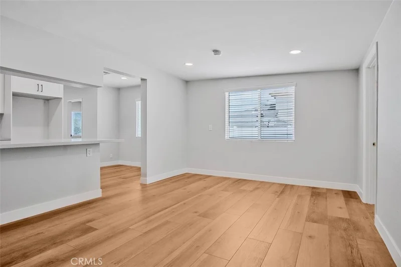 2601 Dalemead photo 2