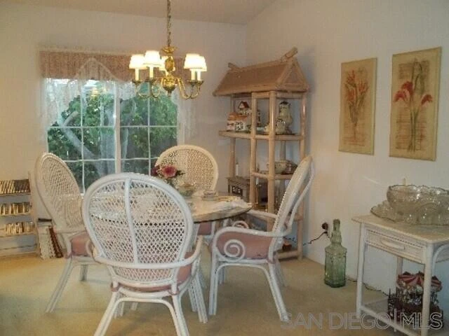 Interior 4