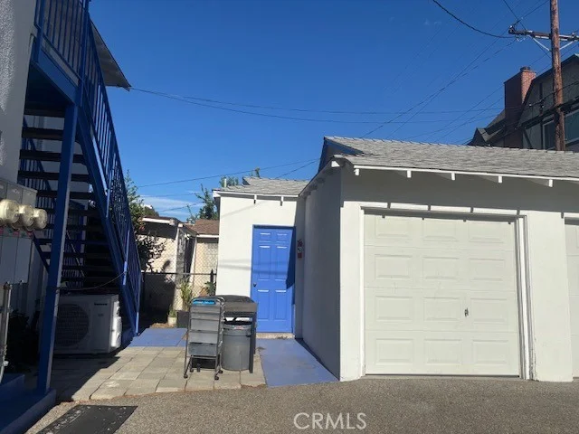 660 W Doran photo 2