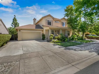 308 Arrowhead Way