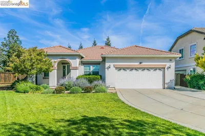 1055 meadow brook court