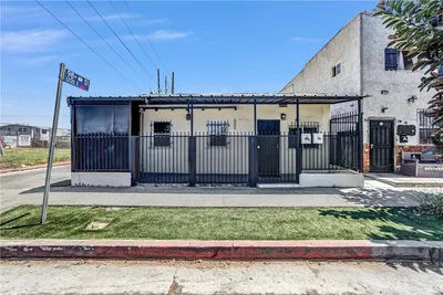 9808 S Central