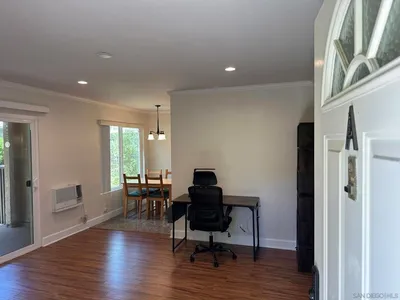8521 Villa La Jolla A